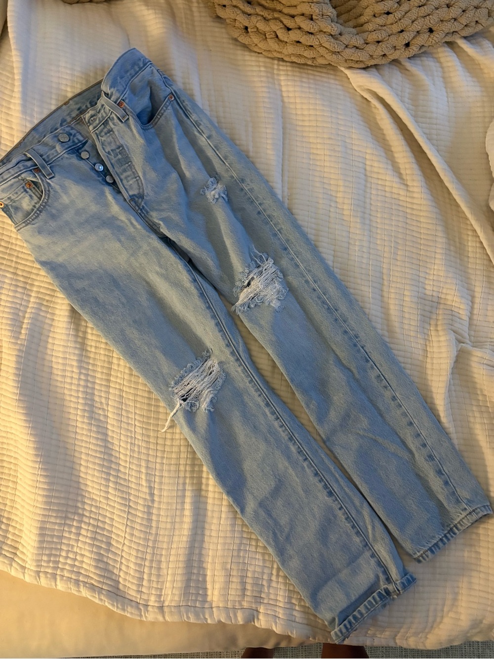 Levi’s Light Wash Jeans